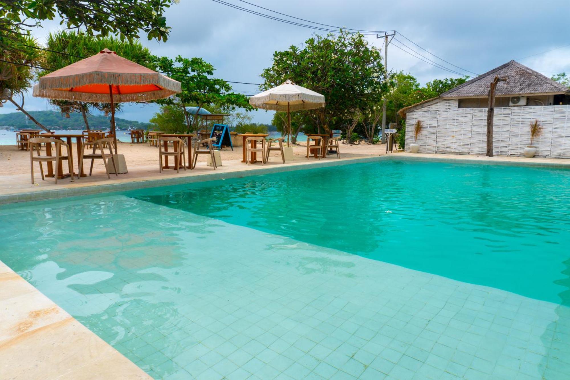 Ora Villas Gili Meno Exterior photo